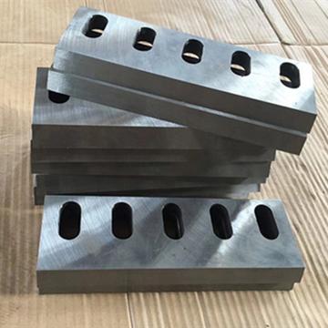 skd11的钢件用什么刀加工好？